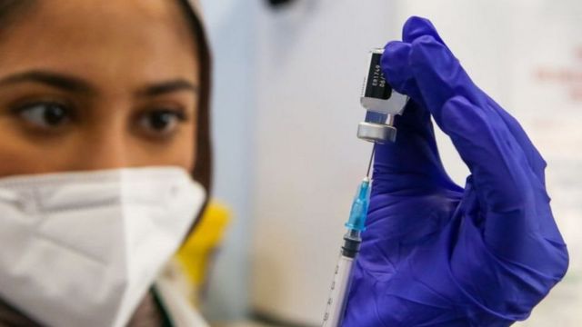 ألمانيا تسجل 4 حالات إصابة بمتحور أوميكرون تلقوا كامل جرعات اللقاح