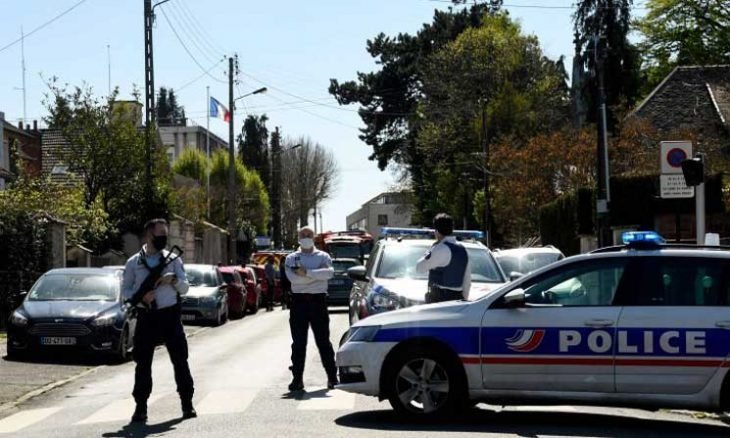 الشرطة الفرنسية تعتقل مشتبه به على صلة بجريمة قتل عائلة عراقية