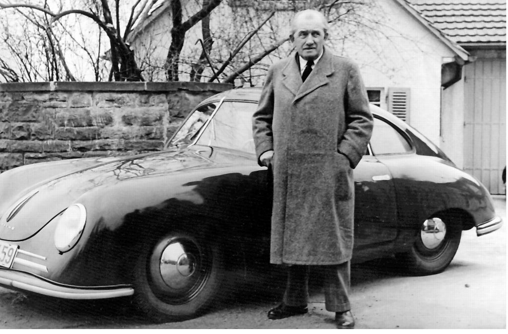 "فرديناند بورشيه"...أحد مؤسسي صناعة السيارات في ألمانيا