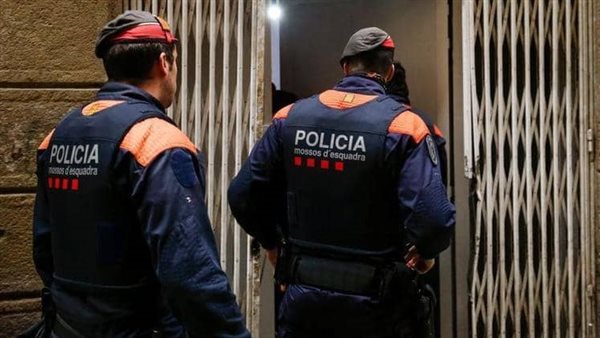الشرطة الإسبانية تعتقل شبكة تمول ميليشيات مرتبطة بداعش