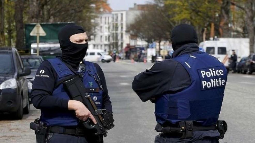 الشرطة البلجيكية تعتقل 30 شخصا على صلة بقضية تهريب مخدرات