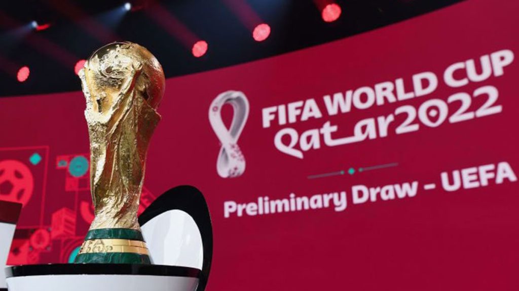 بولندا ترفض مواجهة روسيا في تصفيات كأس العالم 2022