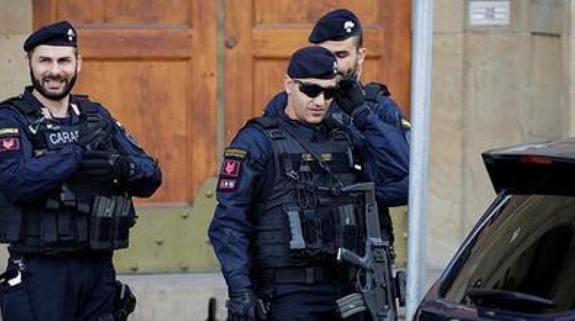 اعتقال شخصين في روما بتهمة تصنيع متفجرات
