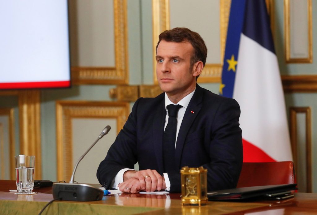 الرئيس الفرنسي: نحن بحاجة للسيطرة على بعض شركات الطاقة