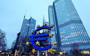 المركزي الأوروبي:  التضخم بمنطقة اليورو قد يصل 7.1% هذا العام