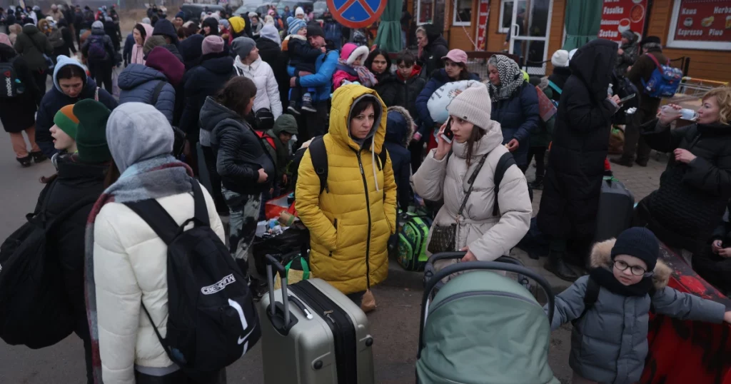 الفرنسيون يشعرون بالإحباط من قرار استقبال اللاجئين الأوكرانيين
