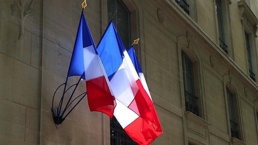 فرنسا تنوي إعادة سفارتها إلى كييف
