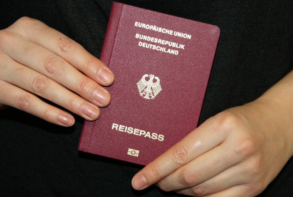 السوريون في المرتبة الأولى بين الأجانب الحاصلين على الجنسية الألمانية