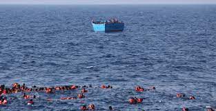إنقاذ 444 مهاجرا حاولوا عبور البحر المتوسط باتجاه أوروبا