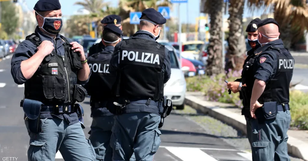 إيطاليا تعتقل 5 مصريين بتهمة مقتل مهاجرين عطشا في المتوسط