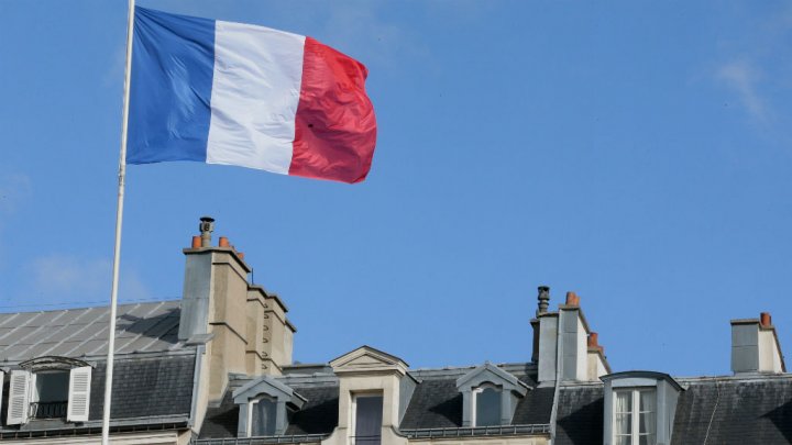 استطلاع: الفرنسيون يتجهون نحو اليمين المتطرف المعادي للمهاجرين