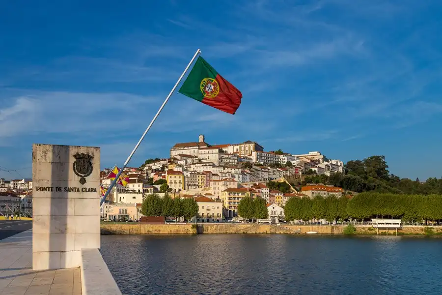 البرتغال تعارض حظر دخول المواطنين الروس إلى دول الاتحاد الأوروبي