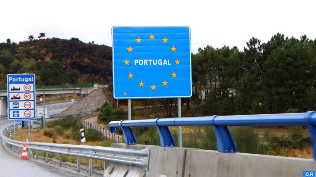 البرتغال تنهي الاستخدام الإلزامي للكمامة في الأماكن العامة
